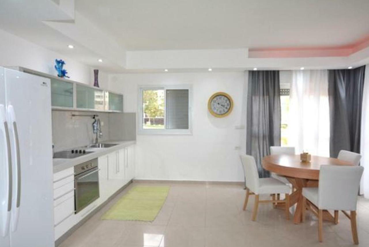 Sweethome26 Apt Eilat Sea View / Free Parking Esterno foto